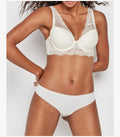 Bralette Gisela in Pizzo con Ferretto e Coppe Sagomate Art 1/0148